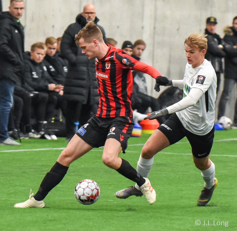 Myndaveisla: FH vann Víking í Bose mótinu