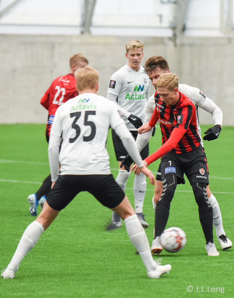 Myndaveisla: FH vann Víking í Bose mótinu