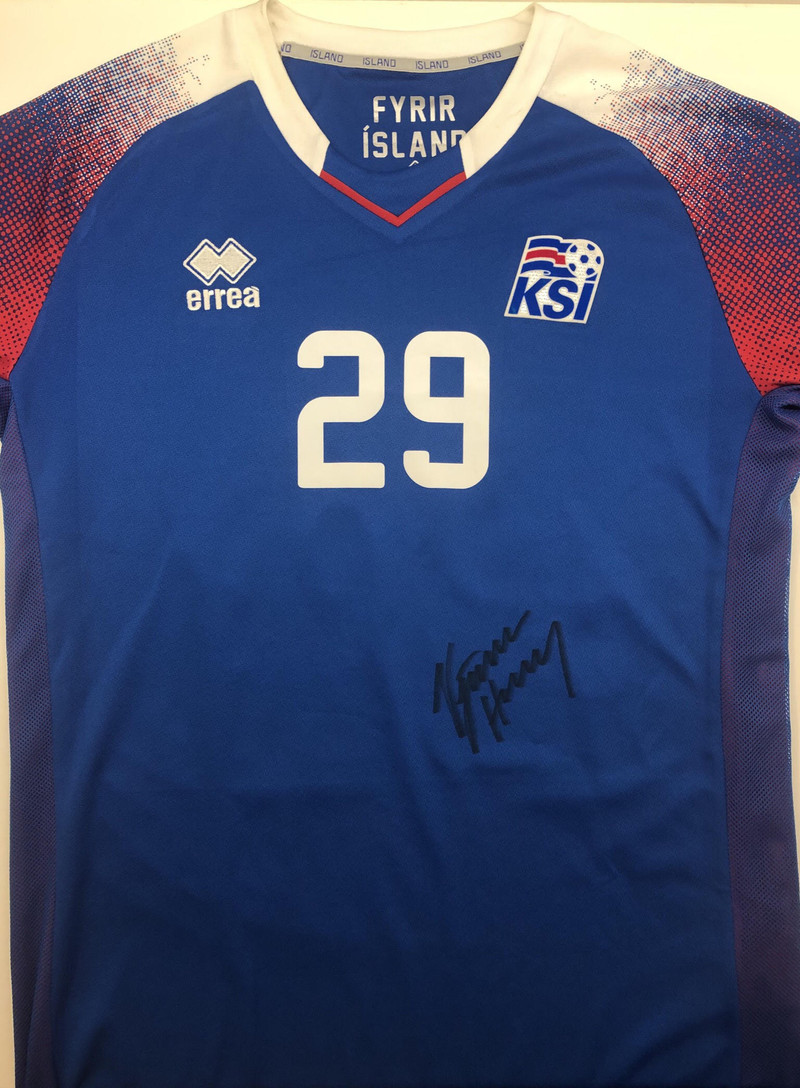 Treyja Kjartans Henry á 1000 krónur