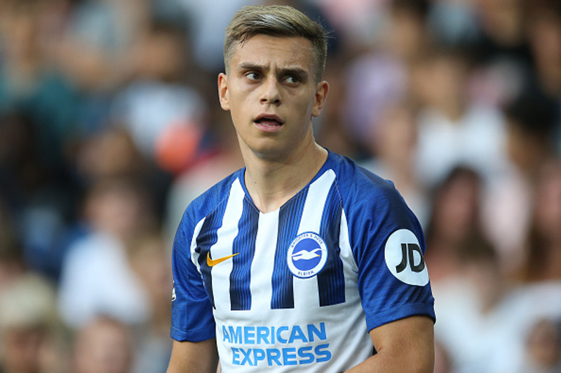 Trossard kemur inn í byrjunarliðið hjá Brighton.
