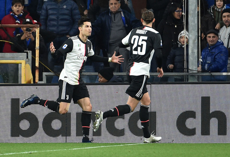 Ronaldo verður 35 ára í febrúar.