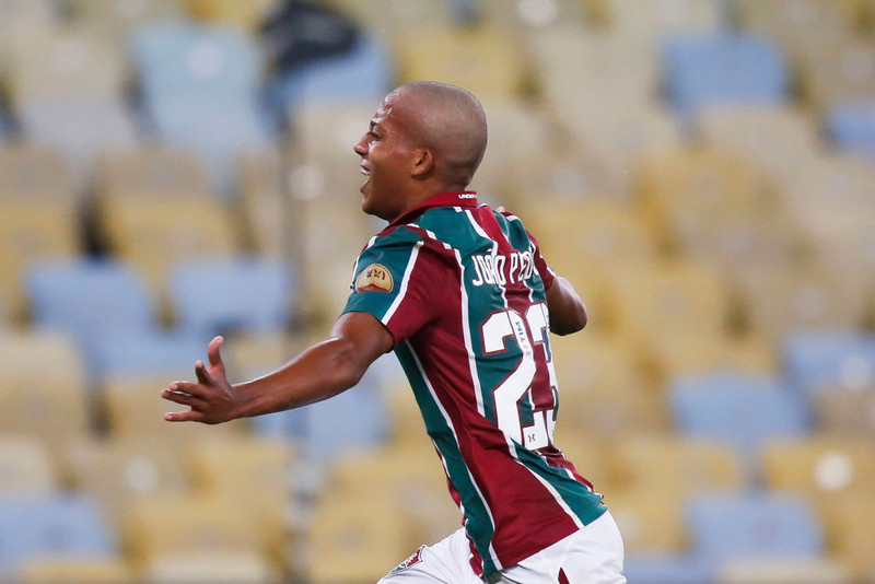 Joao Pedro mátti ekki skipta til Watford fyrir áramót vegna aldurs. Hann varð lögráða í september.