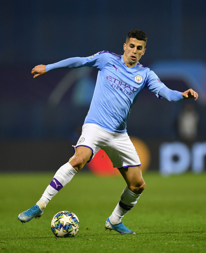 Bayern reynir að fá Cancelo að láni
