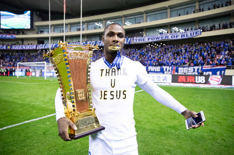 Ighalo er mættur til Manchester.