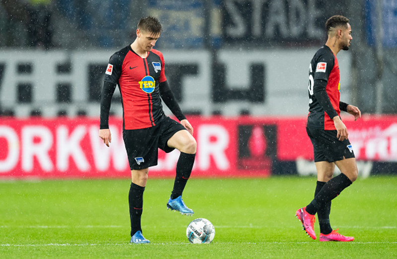 Piatek skoraði jöfnunarmarkið í rigningunni í Dusseldorf.