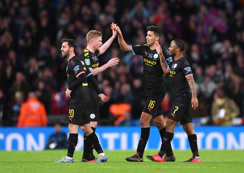 Man City annað félagið sem nær að vinna þrjá í röð