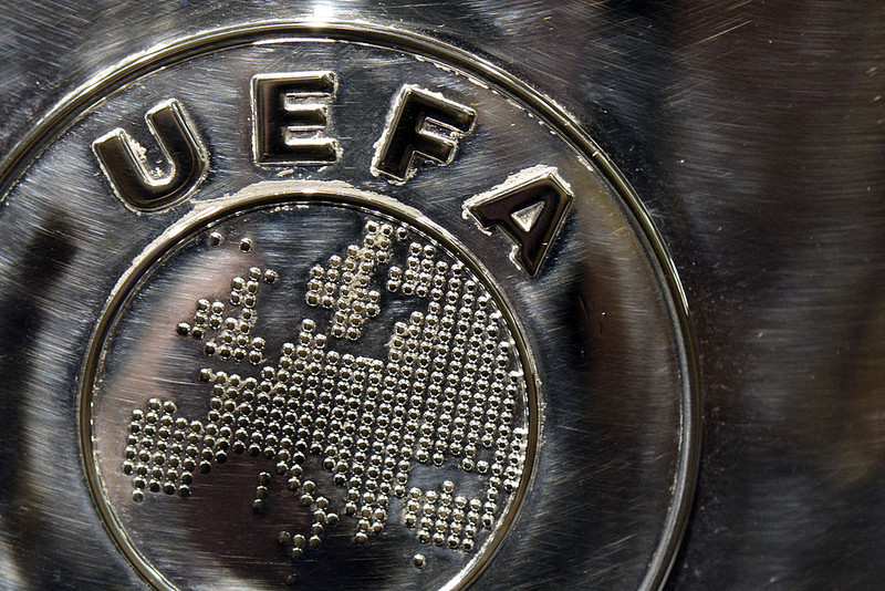 UEFA fundar með aðildarlöndum sínum á miðvikudag