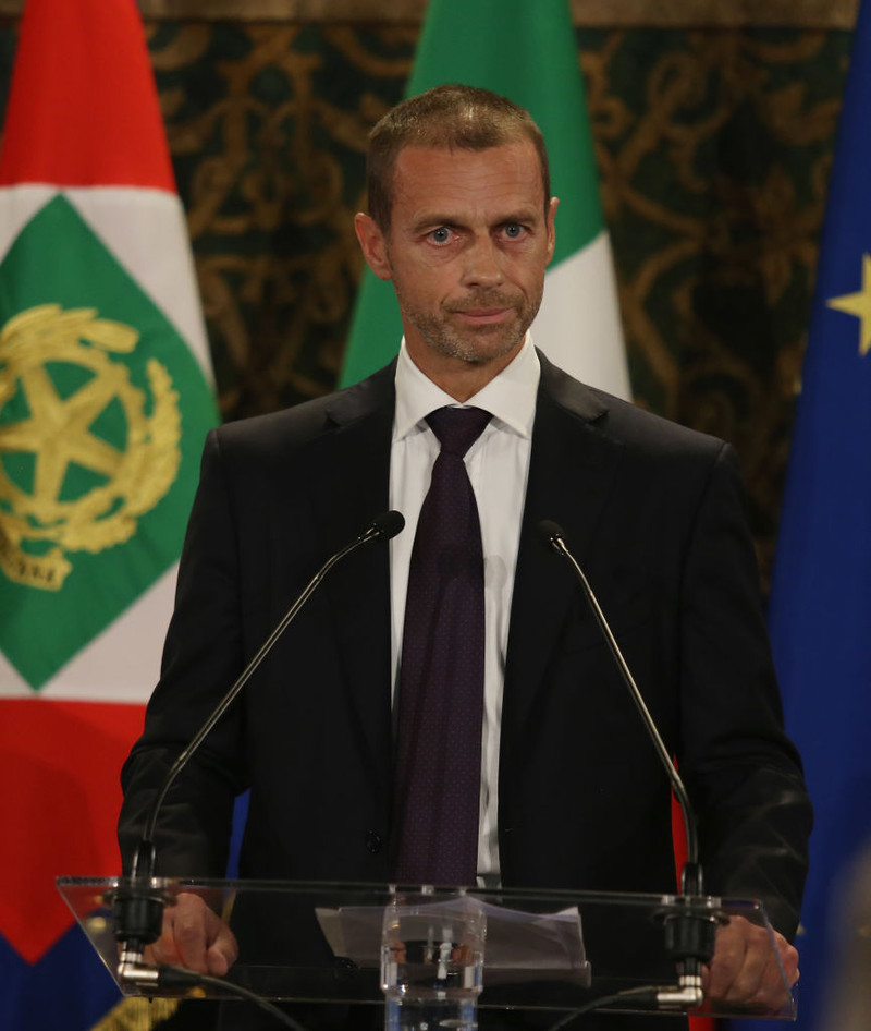 UEFA vill breyta reglum um hendi innan vítateigs