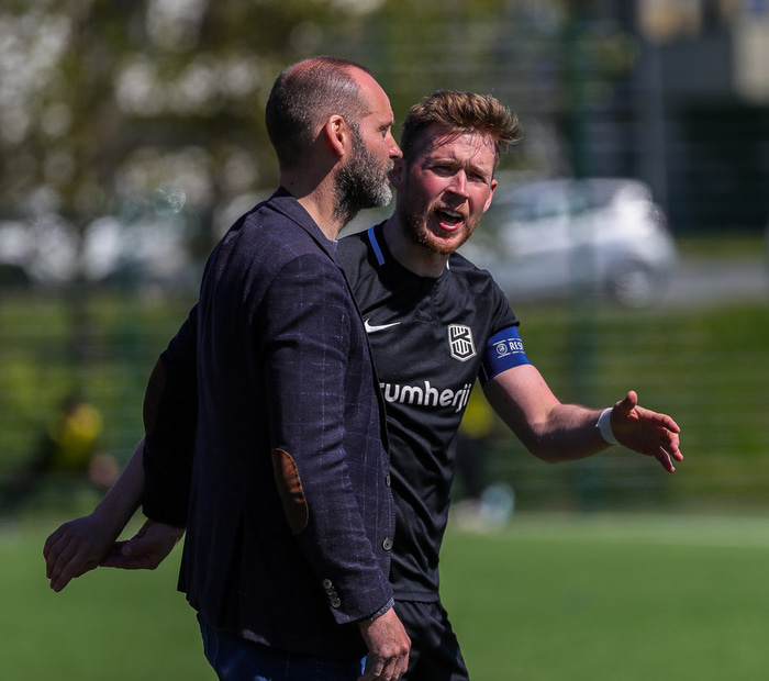 KV er í góðum málum á toppnum.