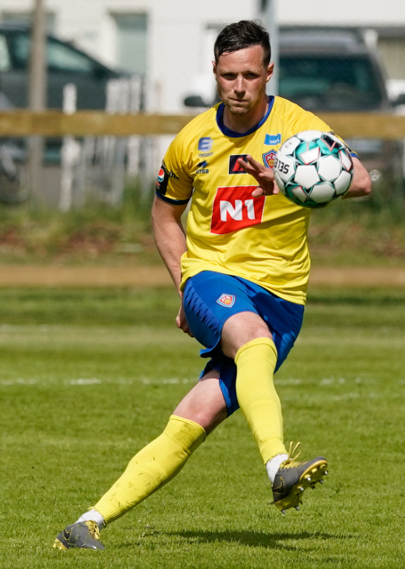 <b>Hallgrímur Jónasson</b> - Var ráðinn spilandi aðstoðarþjálfari hjá KA fyrir tímabilið. Spilar ekki meira í sumar vegna meiðsla á hné.