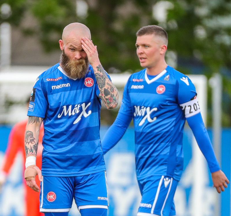 Menn halda að hann sé jafn erfiður utan vallar og hann er innan vallar