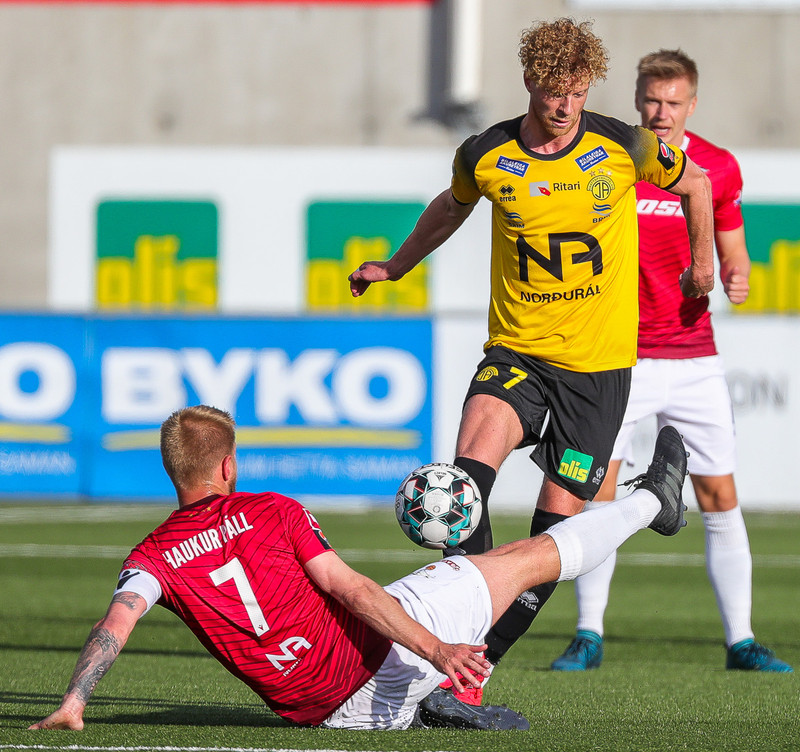 Myndaveisla: ÍA fór létt með Íslandsmeistarakandídatana