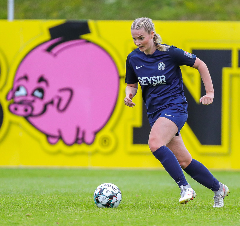 Marín Rún framlengdi til 2026