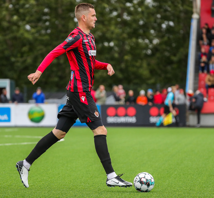 Tómas Guðmundsson.