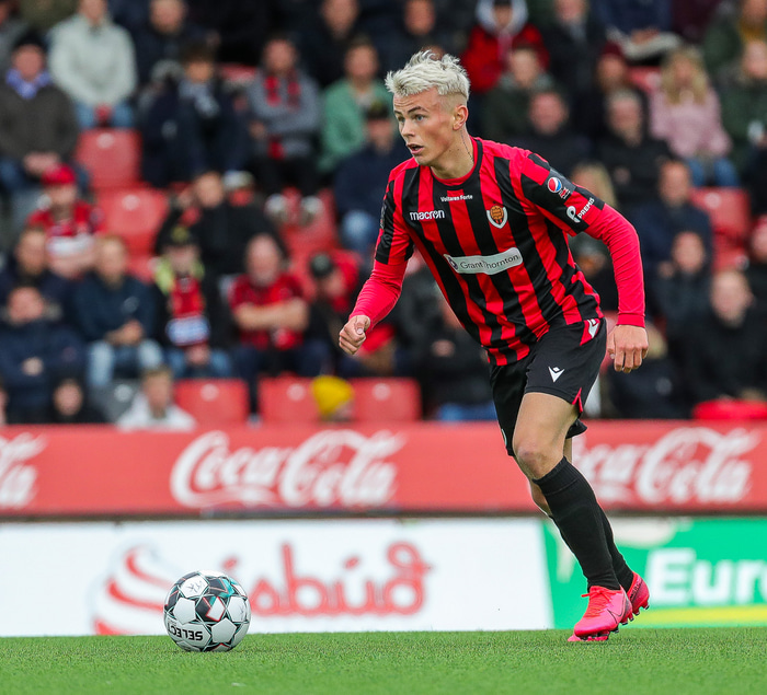 Kristall þreyttur á velli en ágætur fyrir utan