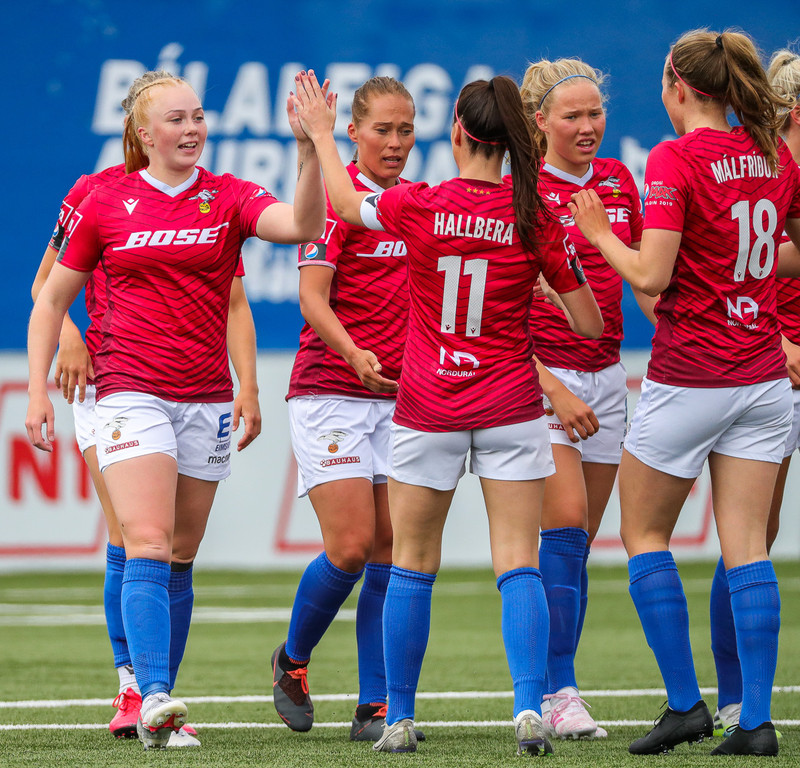 Myndaveisla: Valur sló ÍBV út