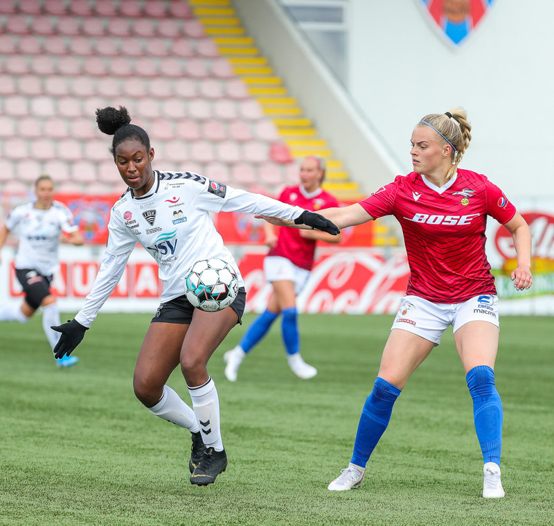 Myndaveisla: Valur sló ÍBV út