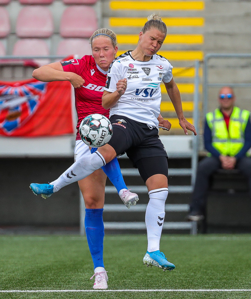 Myndaveisla: Valur sló ÍBV út