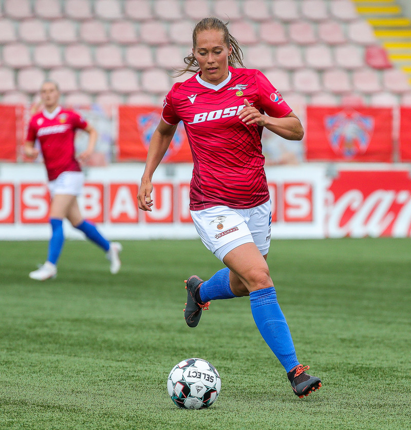 Myndaveisla: Valur sló ÍBV út