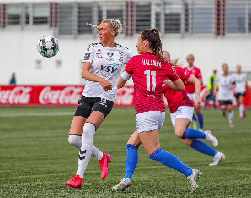 Myndaveisla: Valur sló ÍBV út