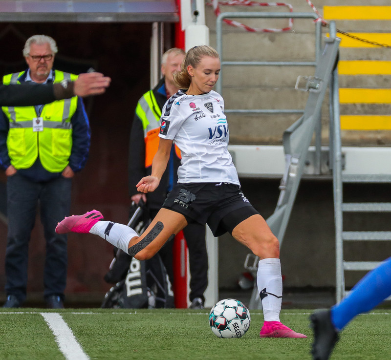 Myndaveisla: Valur sló ÍBV út