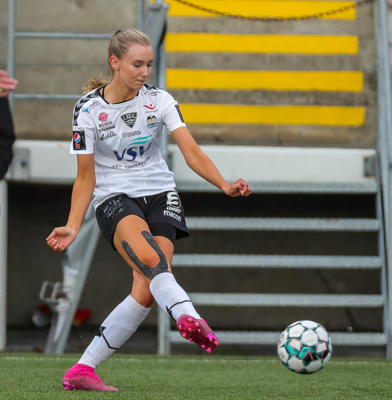 Myndaveisla: Valur sló ÍBV út