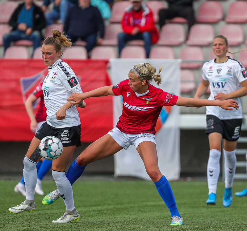 Myndaveisla: Valur sló ÍBV út