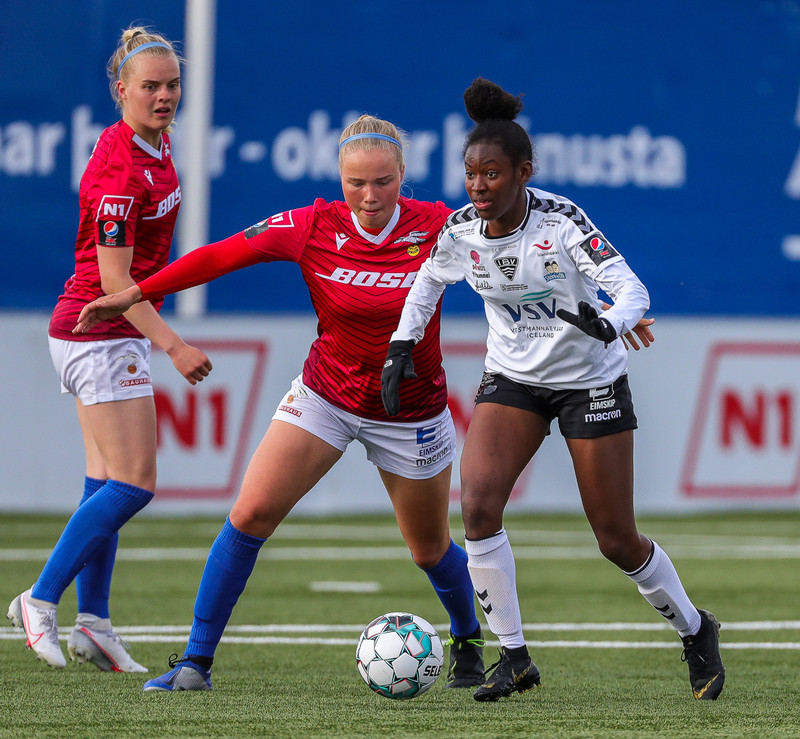Myndaveisla: Valur sló ÍBV út