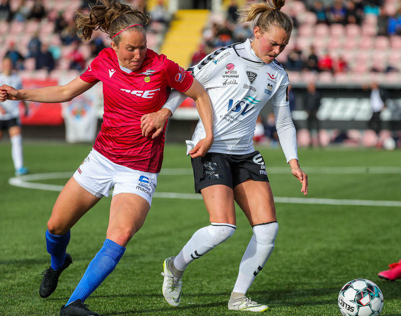 Myndaveisla: Valur sló ÍBV út