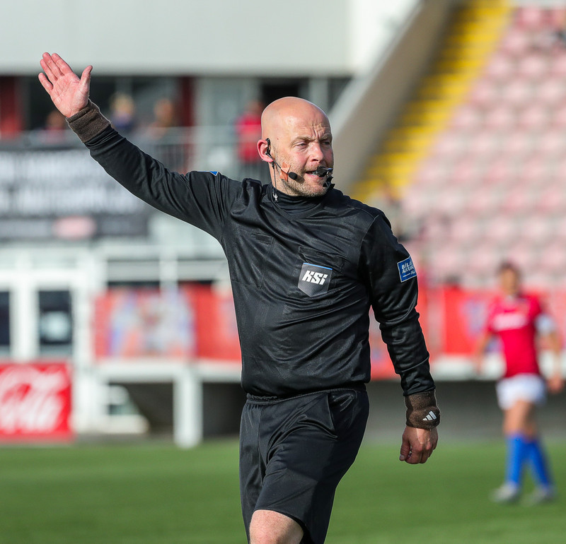 Myndaveisla: Valur sló ÍBV út