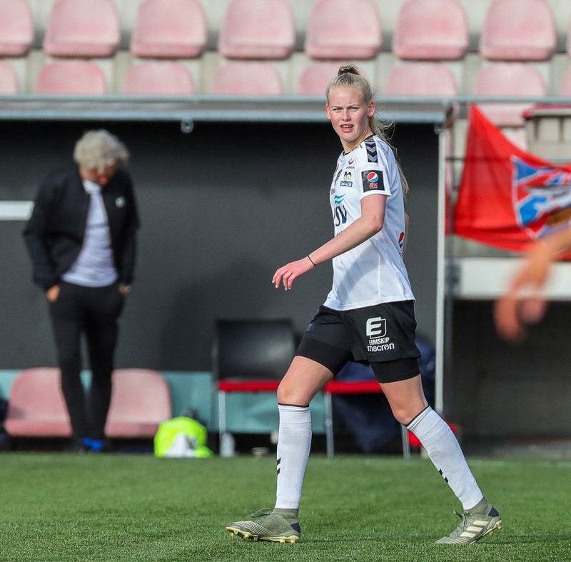 Myndaveisla: Valur sló ÍBV út