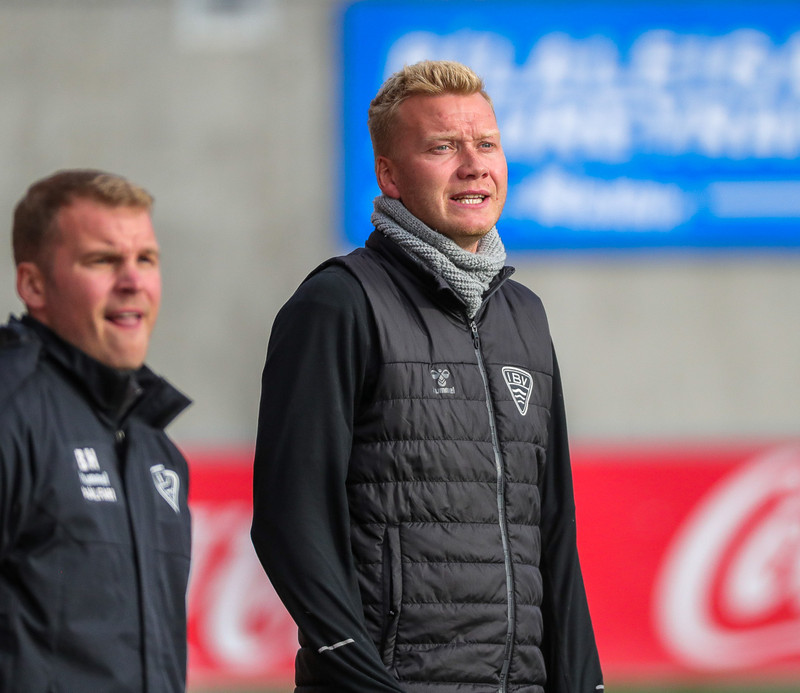 Myndaveisla: Valur sló ÍBV út