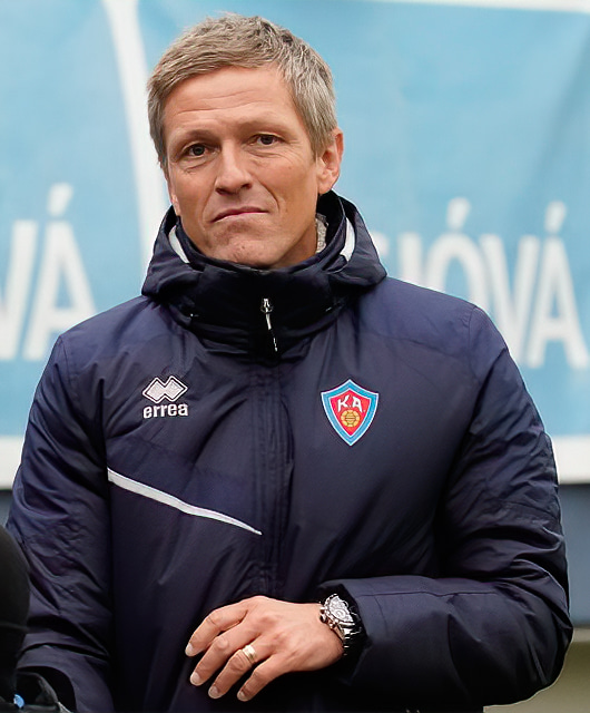 Lærisveinar Arnars Grétarssonar taka á móti Íslandsmeisturunum á sunnudag.