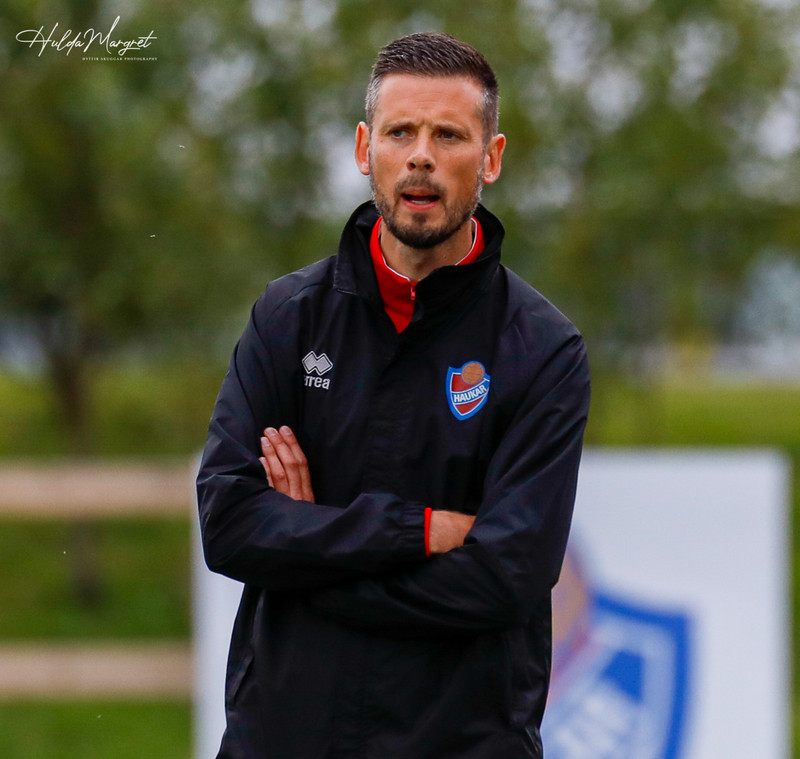 Jakob Leó þjálfari HK mætti sínum gömlu félögum á Ásvöllum.