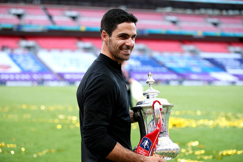 Fyrsti titilll Arteta.