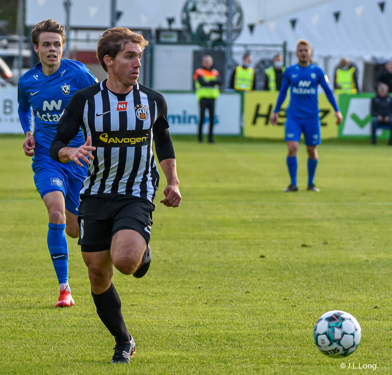 Myndaveisla: FH vann endurkomuleikinn við KR