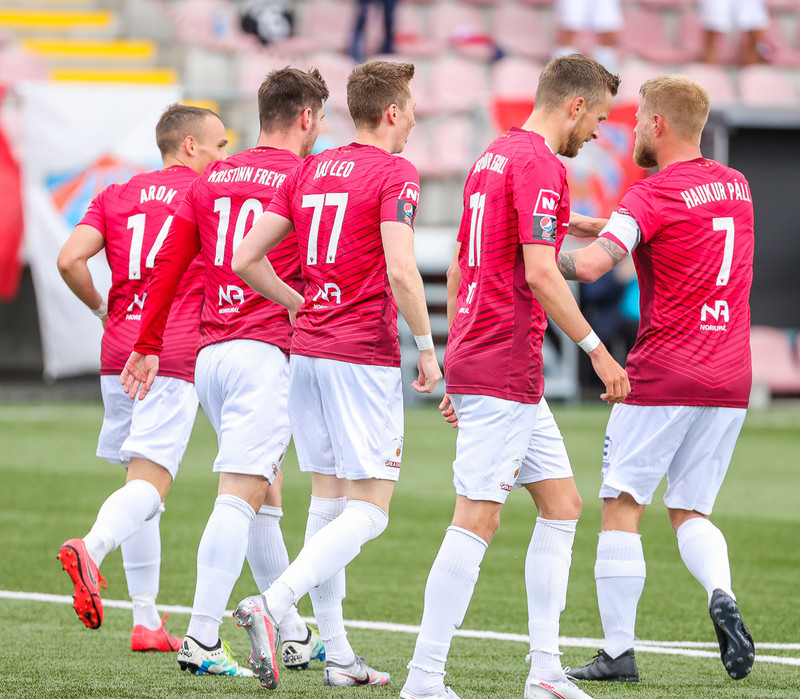 Valur varð Íslandsmeistari í sumar.