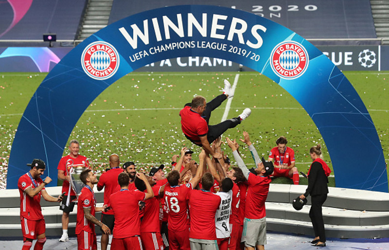 Meistarar Bayern Munchen eru í A-riðli.