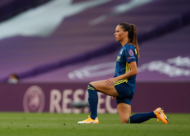 Sara kom inn af bekknum í sigri Lyon