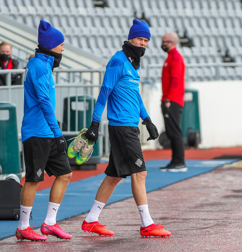Sjáðu fallegt mark Samúels - Fagnaði fyrir framan bekk Vålerenga