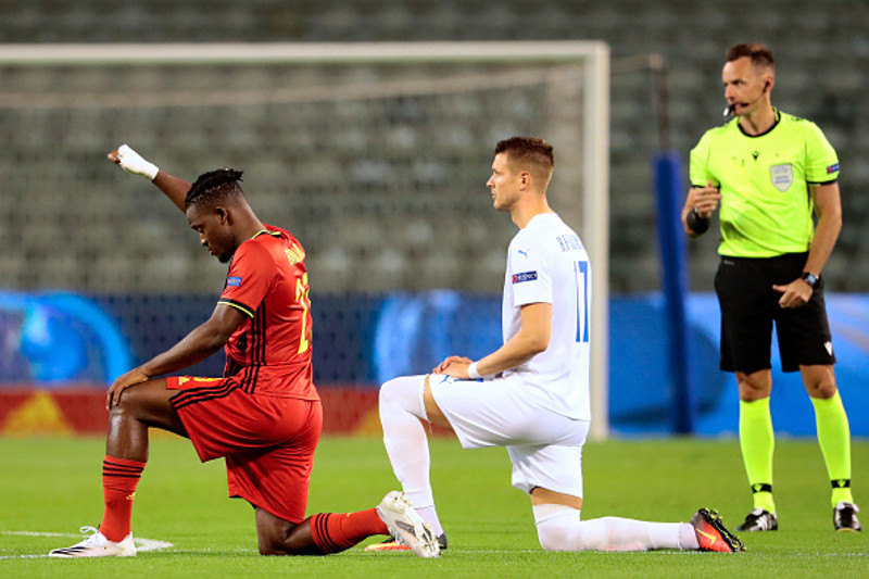 Hólmbert og Michy Batshuayi fyrir landsleik Íslands og Belgíu í síðustu viku.