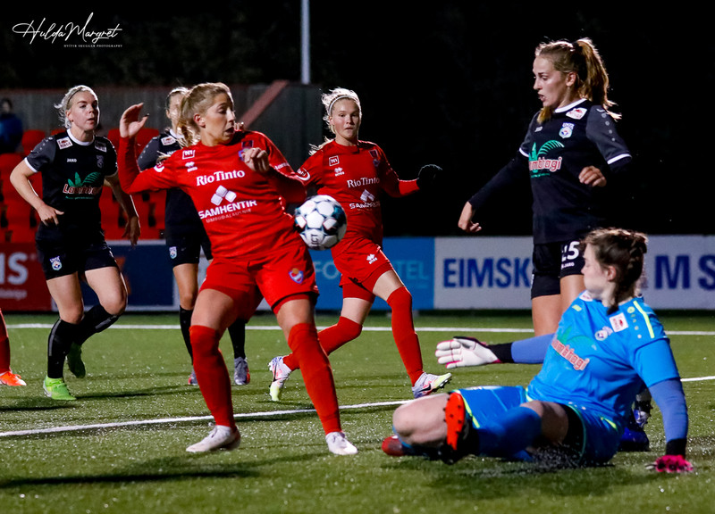 Myndaveisla: Haukar unnu Aftureldingu í fyrrakvöld