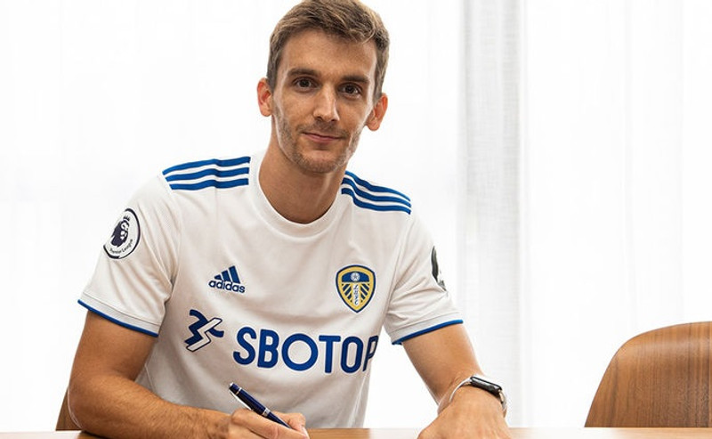 Llorente mun klæðast treyju númer 14.