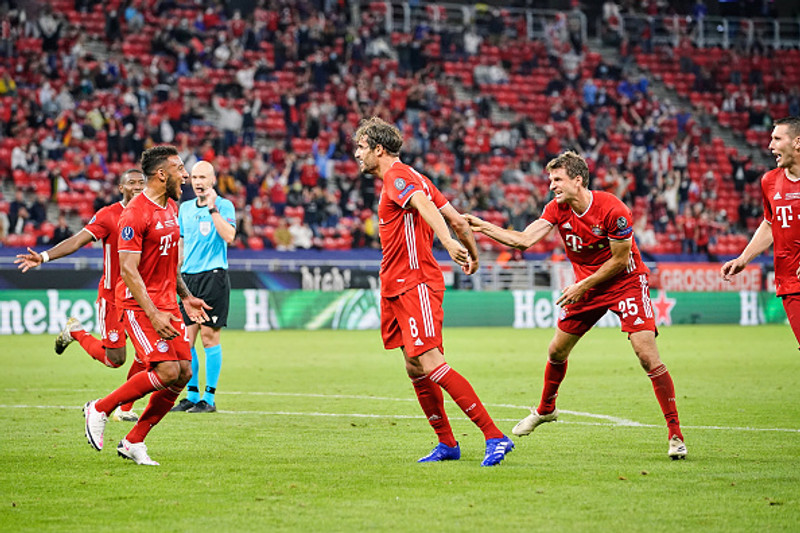 Þýskaland: Bayern með fjögurra stiga forystu