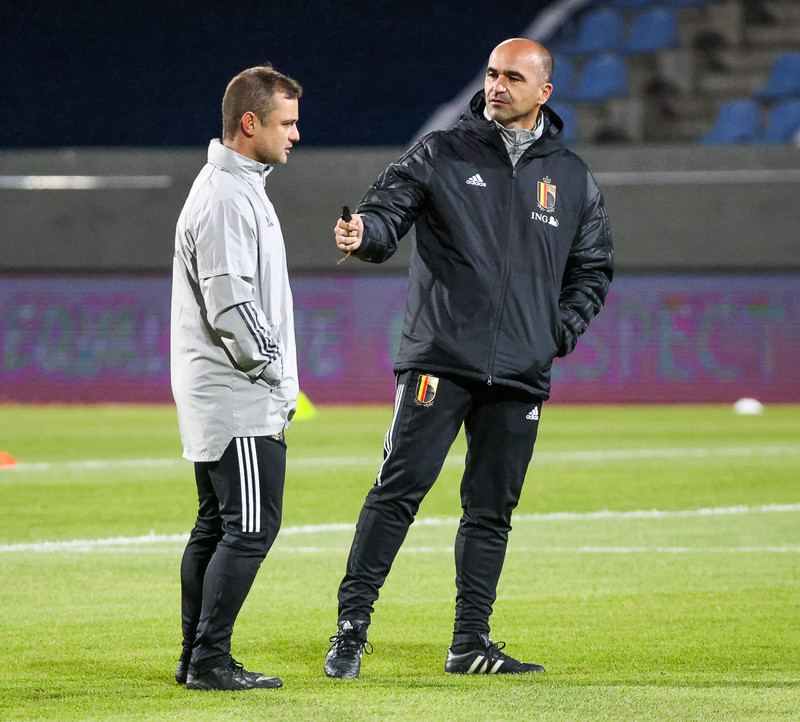 Roberto Martínez á Laugardalsvelli í kvöld.