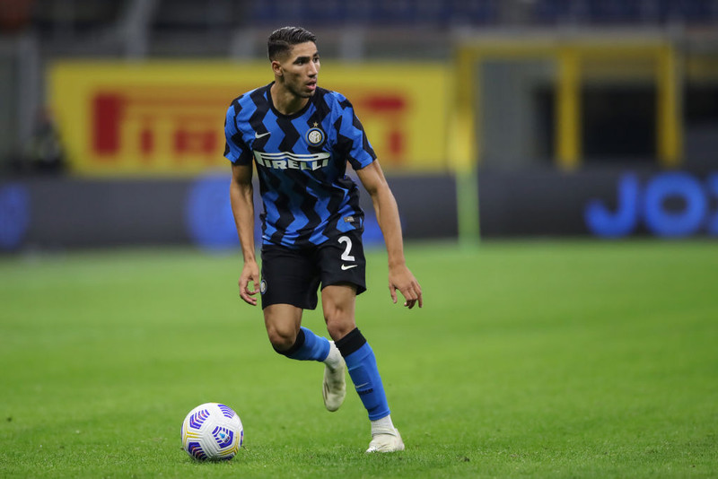 Achraf Hakimi er ekki í viðræðum við PSG