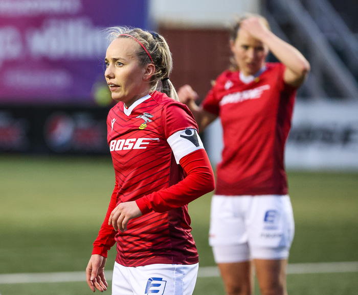 Elísa Viðars
