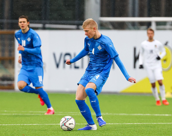 Gegn Ítölum síðasta haust. Yfirnjósnari Bologna fylgdist með.