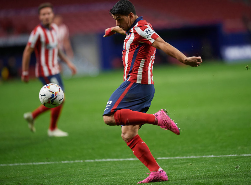 Luis Suarez verður ekki með Atletico í dag vegna Covid-19.