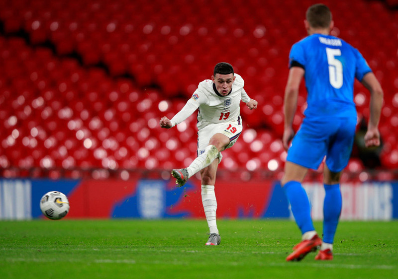 Íslenska liðið átti ekki roð í það enska á Wembley